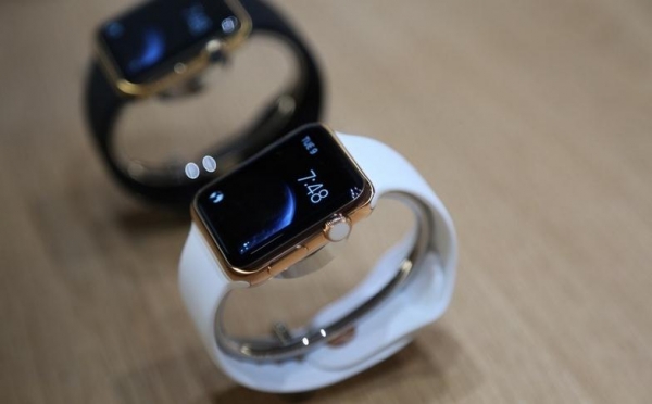 Apple iPhone and Watch is a parallel or a client? Here to give you the answer